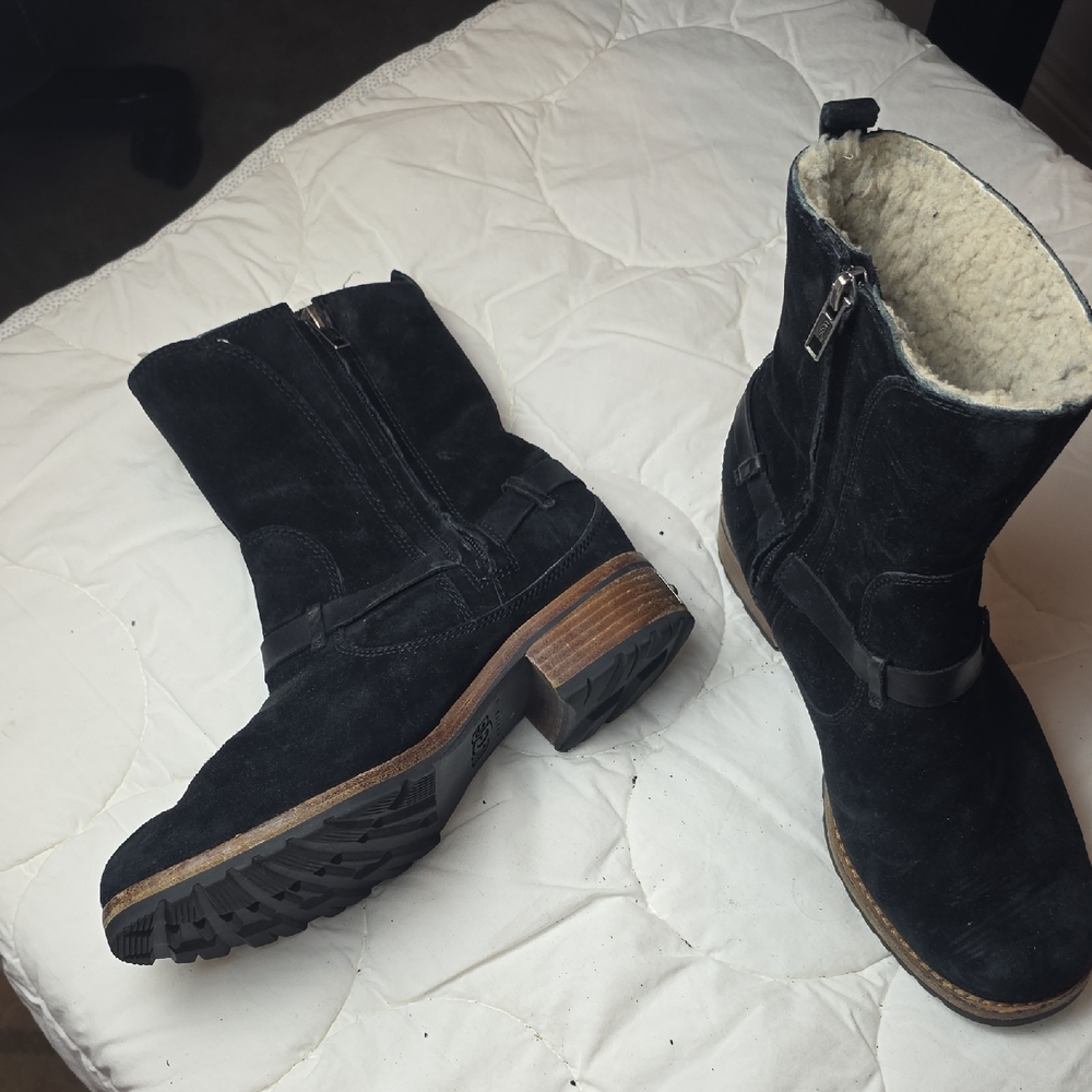 UGG® Australia 5604 Black ENDELL Harness Biker Suede Shearling Boots Size‎ 8